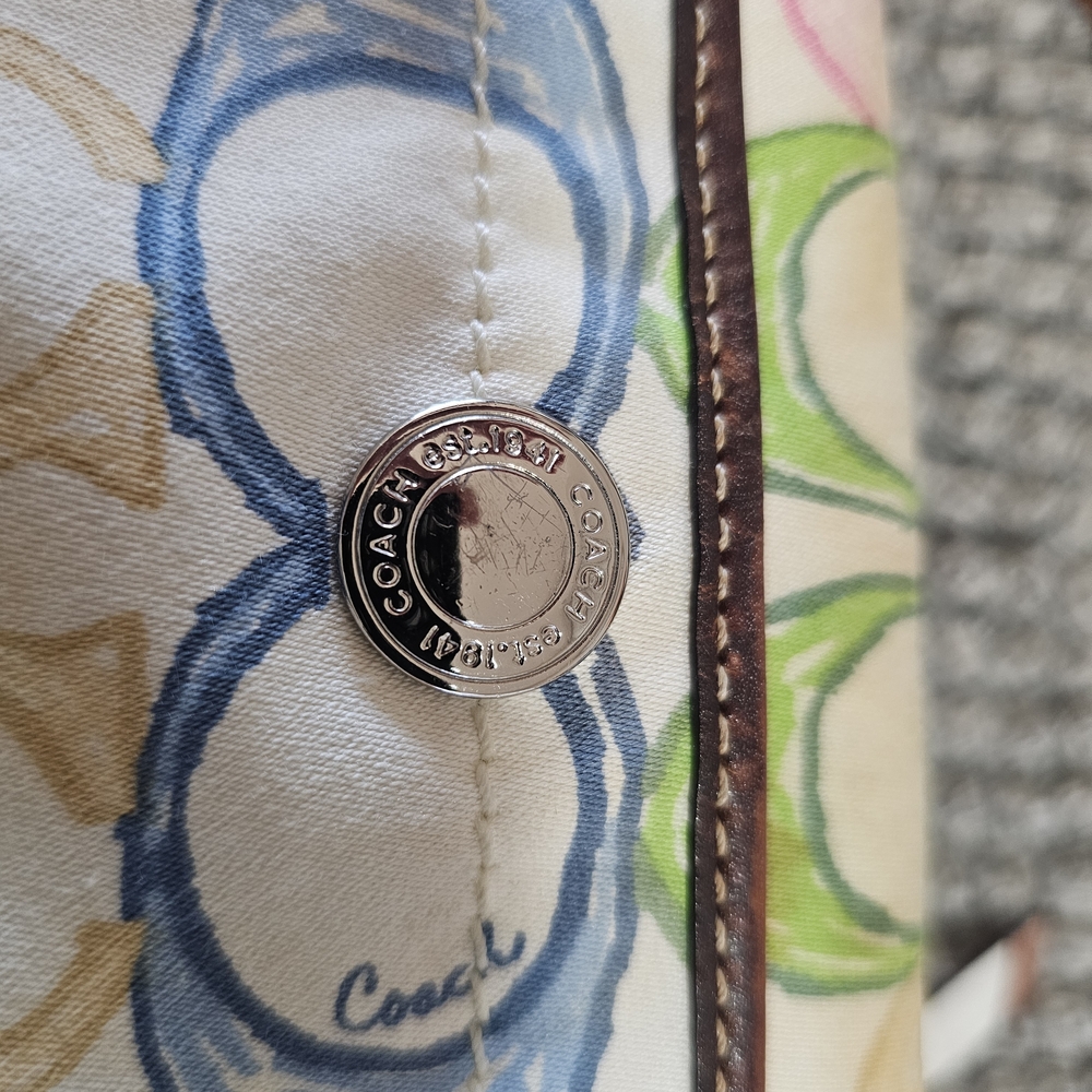 Coach Multicolor Patterned Shoulder Bag - Picture 2 of 8